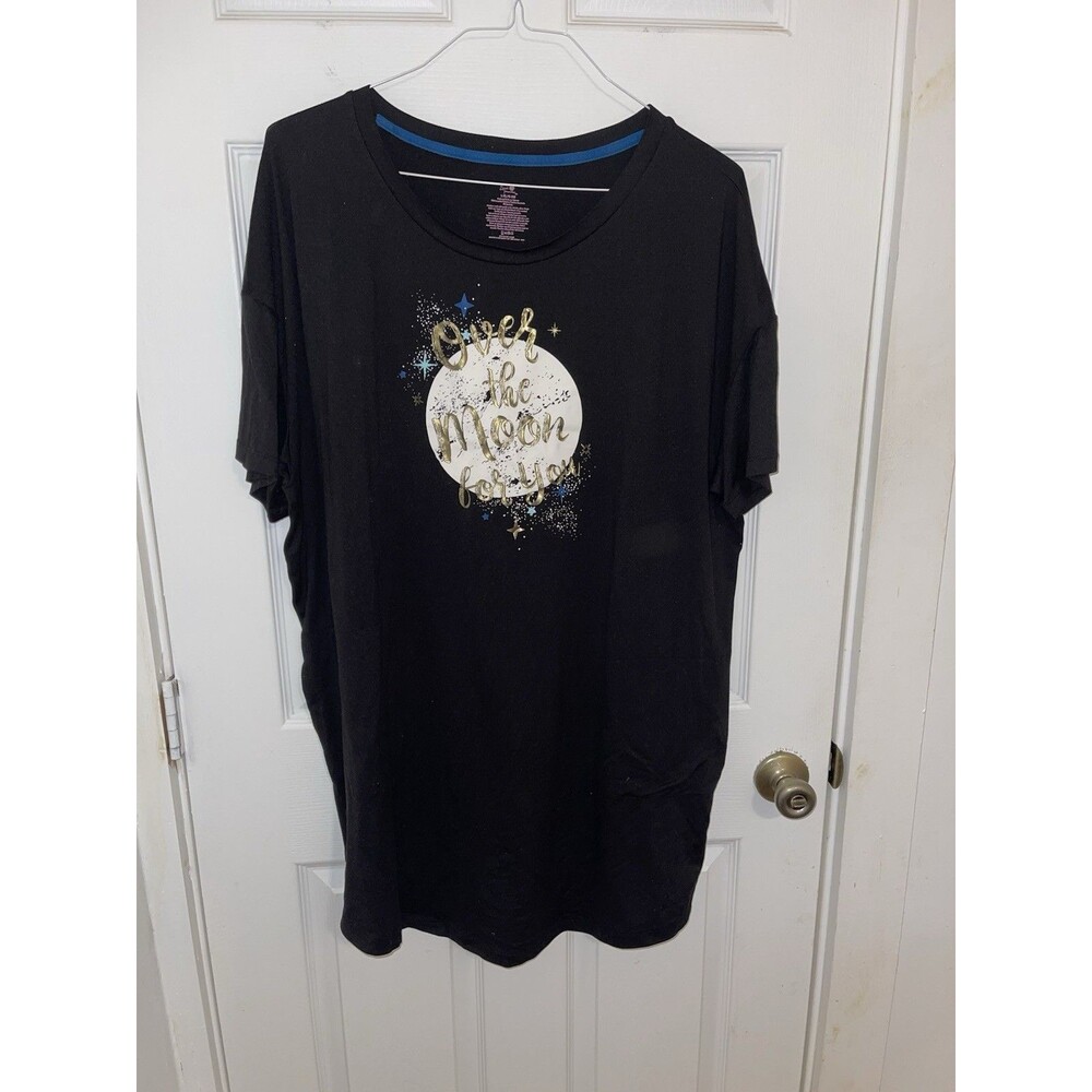 Secret Treasures Women’s Black Moon Stars Graphic Scoop Neck Tee Short Sleeve 1X